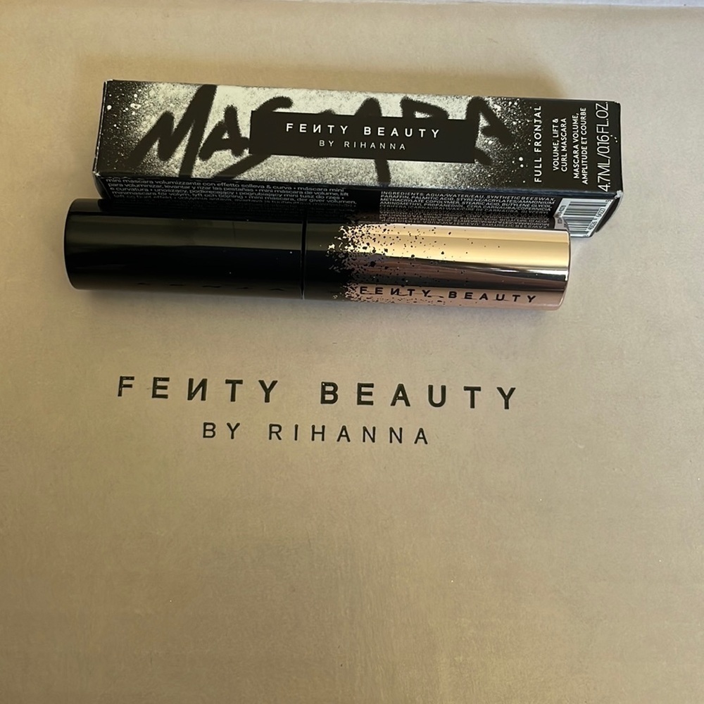 Brand new Fenty Beauty By Rihanna make up mascara